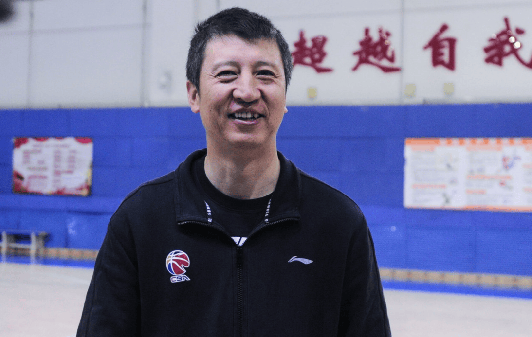 包含郭士强成为中国男篮主教练第二次临危受命的词条