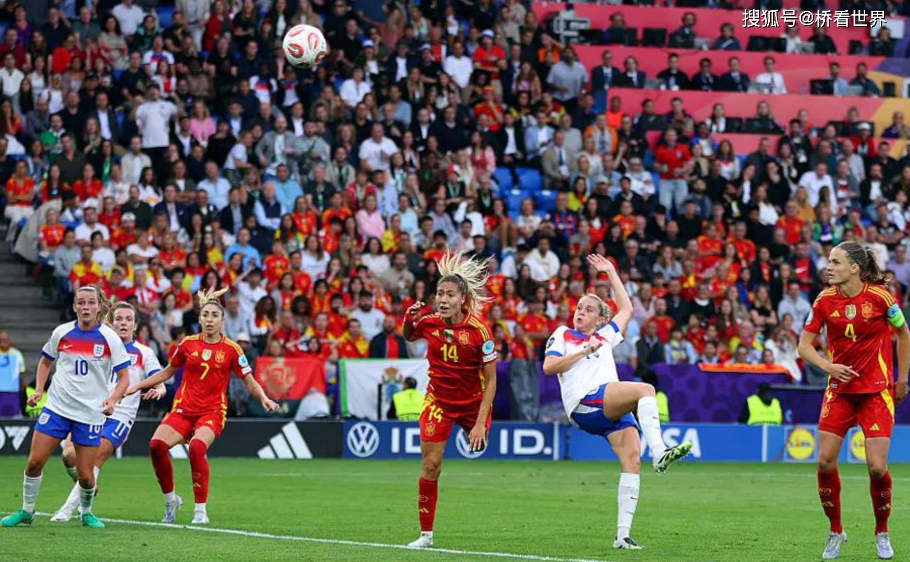 关于女足欧洲杯决赛-120分钟1-1英格兰点球3-1西班牙卫冕的信息