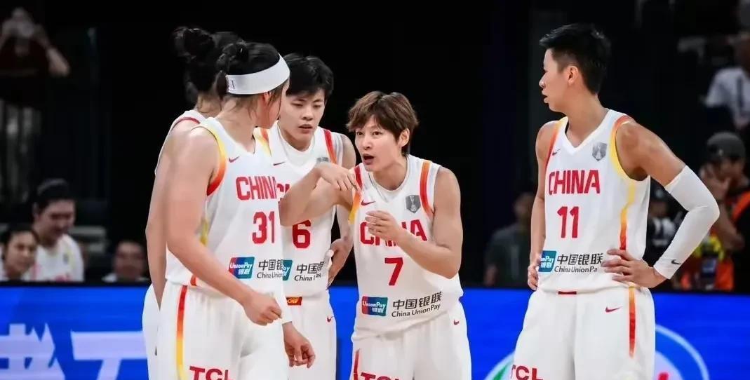 关于亚洲杯-女篮34分狂胜新西兰三连胜晋级4强的信息